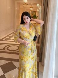 Casual Dresses Plus Size Women's Yellow Girl Dress Pure Desire Style Temperament Waist Holiday Bag Hip Skirt Knee Length