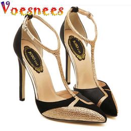 Sandals Voesnees Women Sandal 2021 New Exquisite Pointed Multicolor High Heels Diamond Sexy Herringbone Buckle Hollow Out Stiletto Shoes L230720