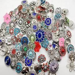 Whole 50pcs Lots 18mm Snap Button Mixed Style Metral Rhinestone Ginger Snap Jewelry Sanps Chunk Button For Noosa Snaps Charm B269K