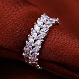 Band Rings Luxury Female White Leaf Crystal Jewellery Rose Gold Silver Colour Engagement Ring Charm Bride Zircon Wedding Band Rings For Women R230720