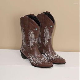 Boots 2023 Dark Brown Pointed Roots Female Western Cowboy Embroidered Large Size Men British