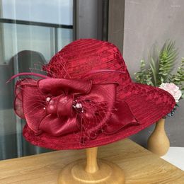 Berets Faux Pearl Floral Decor Hat Lace Flower Elegant Wide Brim Stitching Beach Fascinator With Pearls