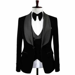 Latest Men's 3 Pieces Prom Black Velvet Dinner Groom Tuxedos Wedding Formal Blazer Man Lapel Men Suits Jacket Vest Pant214g