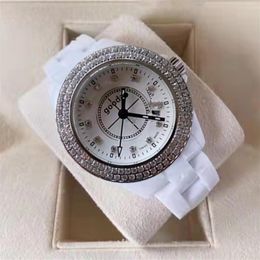 Factory Womens watch classic style Luxury fashion Lady White Black Ceramic 33mm Watches High Quality Jpan Quartz Wristwatches2822