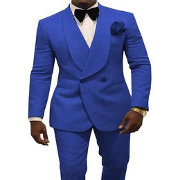 Royal Blue Men Wedding Tuxedos Embossing Groom Tuxedos Fashion Men Blazer 2 Piece Suit Prom Dinner Jacket Custom MadeJacket Pants278R