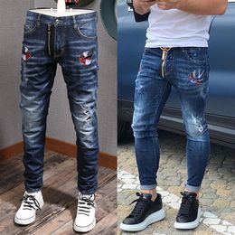 Cool Guy Biker Jeans Bleach Distressed Paint Bird Patch Accent Damaged Slim Fit Cowboy Trousers Men238K