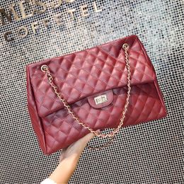 Fall/Winter Movie New Large Capacity Handbag - Korean Style, Fashionable Rhombus Pattern, Versatile, Single Shoulder Crossbody, Tote Bag