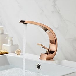 Basin Faucets Modern Bathroom Mixer Tap Rose Gold Washbasin Faucet Single Handle Single Hole and Cold Waterfall Faucet231J