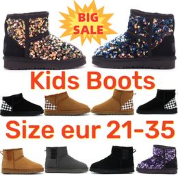 Australia Classic Kids Mini Boots Girls Ultra uggi Shoes Plaid Snow Boot baby Toddler uggitys Sneakers Letter Sequin Children Boys Winter Warm Shoe Chestnut Black