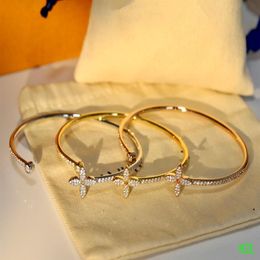 fashion designer Bracelet Tennis Bangles Women Lucky Clover Bracelets Gold Silver Rose Bracelet Jewellery wedding Gift321i