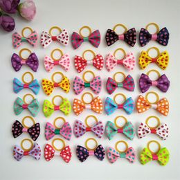 100pcs Dot style Dog Hair Bows Topknot Solid Small Bowknot with Rubber Bands Pet Grooming Products Pet Hair Bows Dog Hair Accessor191F