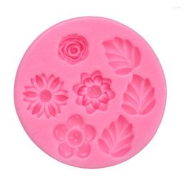 Baking Moulds DIY Jewellery Crystal Drops Uv Glue A Variety Of Small Flower Leaves Silicone Mould Mobile Phone Shell Accessories Decorative