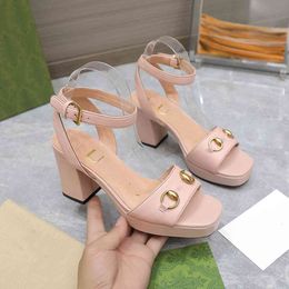 Designer Summer Platform High heels Sandals GGsity Women leather shoes Quilted Slide buckle Custom Ankle strap Sandals fgjvbc