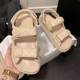 Sandals designer sandals slipper Man Women Sandals High Quality sliders Crystal Calf leather Casual shoes quilted Platform Summer Comfortable 240412HDYT