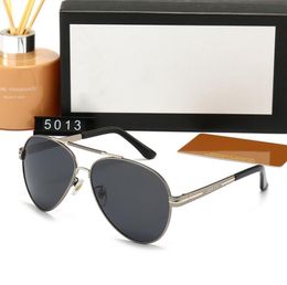 Luxury Brand Fashion polarization Sunglasses Classic Large Frame Square Men's and Women's Sunglasses Street Photo Travel Anti glare Glasses 5013