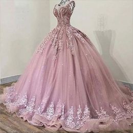 2023 Baby Pink Ball Suknia Quinceanera Sukienki na bal