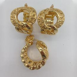 Necklace Earrings Set Dubai Women Luxury Hoop Pendant High Quality Classic Gold Colour Jewellery Fashion Bridal Large