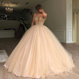 Champagne Spaghetti Ball Gown Quinceanera Dresses Vintage Sequined Beaded Evening Prom Gown Formal Party Pageant Dress252Y