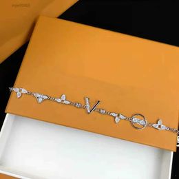 Classic Flower Designers Women Steel Cuff Chain Charm Bracelets Fashion Gift