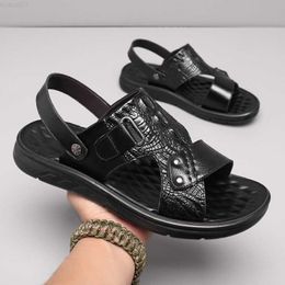 Sandals Sandals for Men Genuine Leather Summer Outdoor Men's Casual Shoes Fashion Anti-Skid Dual Purpose Beach Sandals and Slippers L230720