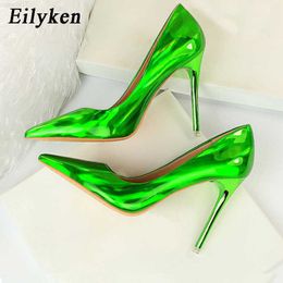 Sandals Eilyken New Women Pumps Sexy Fetish Green Red 10.5cm High Heels High Quality Patent Leather Pointed Toe Ladies Office Shoes L230720