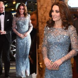 Kate Middleton Aynı Stil Kristal Uzun Gece Elbise Açık Mavi Mücevher Şeffaf Boyun Uzun Kollu Balo Gowns Zemin Uzunluğu Resmi Occasi2987