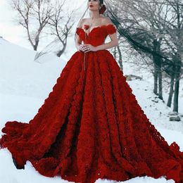 Ball Gown Prom Dresses Red Off the Shoulder Sweetheart Neckline Hand Made 3D Flowers Chapel Train Evening Dresses274o
