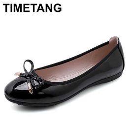 Dress Shoes TIMETANG12 Colours Foldable Shoes Ladies Japanned Leather Pocket Flats Bowtie Moccasin Round Toe Chassure Femme Roll-Up Cake Shoe L230721