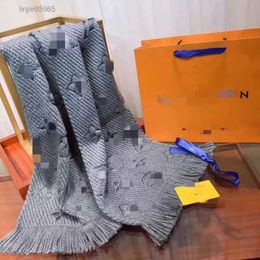 Knit Scarf for Men Women Winter Wool Fashion Designer Cashmere Shawl Ring Plaid Cheque Sciarpe Echarpe Homme with Box