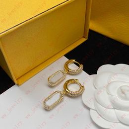 Temperament commuter design sense diamond-plated K-gold earrings, circle shaped letter earrings, gifts