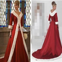 Long Sleeves Cloak Winter Ball Gown Wedding Dresses Red Warm Formal Dresses For Women Fur Appliques Christmas Jacket Bridal Go233w