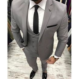 Handsome Groomsmen Grey Groom Tuxedos Mens Wedding Dress Man Jacket Blazer Prom Dinner 3 Piece SuitJacket Pants Tie Vest A51270j