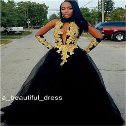 Fashion Black Gold Appliques Prom Dresses Halter Backless Bead Sequin Keyhole Evening Gown Organza Long Prom Dress ED1157261G