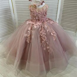 2021 Sheer Neck Beaded Flower Girl Dresses Hand Made Flowers Tulle Lilttle Kids Birthday Pageant Weddding Gowns ZJ0465238O