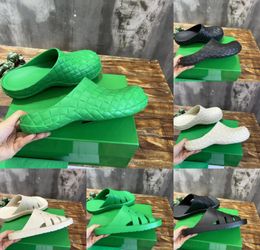 Designer Beebee Sandals Rubber Woven Design Garden Men Shoes Outdoor Waterproof Non-slip Fashion Slippers