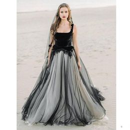 Plus Size Gothic Black Lace A Line Wedding Dresses Square Neck Tiered Tulle Sweep Tain Wedding Dress Bridal Gowns Vestidos De Noiv259P