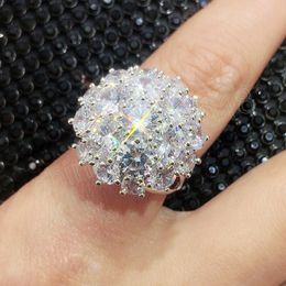 Big Round Shaped Rings For Women With Dazzling Crystal Cubic Zirconia Gorgeous Female Accessories Evening Party Jewellery