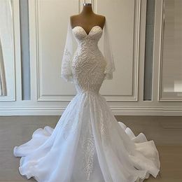 Elegante weiße Meerjungfrau Brautkleider Brautkleider Perlen Spitze Applikation Nigerian Arabisch Hochzeitskleid Robe De Mariee3113