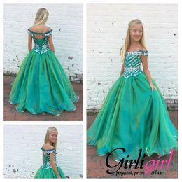 2021 Girls Pageant Dresses Turquoise with Off Shoulder and Full Length Bling Crystals Pageant Gowns for Teens with Lace Up Back Cu257v