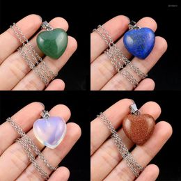 Pendant Necklaces Heart Crystals Natural Stone Pendants Women Pink Quartz Clear Amethysts Crystal Healing Necklace Jewellery Accessories