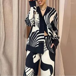 Women's Two Piece Pants Autumn Graffiti Casual Style Printed Loose Shirt Set Fashion Pocket Long Outfits Women Vintage Two-piece Suits