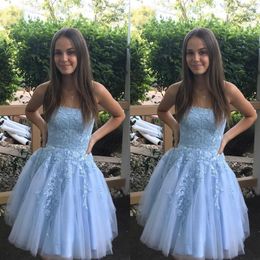 2022 Lovely Light Blue Strapless Short Homecoming Graduation Dresses A line Tulle Lace Top Ruched Cocktail Prom Dress New Open Bac2260
