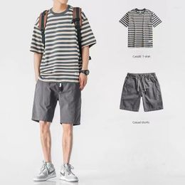 Men's Tracksuits 2023 Fashion Suit Summer Loose Five-Point Striped Short-Sleeved T-shirt Solid Color Straight Casual Shorts Outdoor