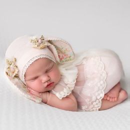 Keepsakes 3 Pcs/Set Sweet Baby Hat Tops Pants Clothing born Kids Pography Props Outfits Infants Bathing Gifts for Baby Girls 230720