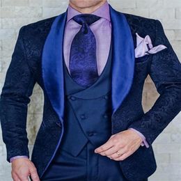 Embossing Groom Tuxedos Navy Blue Mens Wedding Tuxedos Shawl Lapel Side Vent Man Jacket Blazer Popular 3 Piece SuitJacket Pants V265b