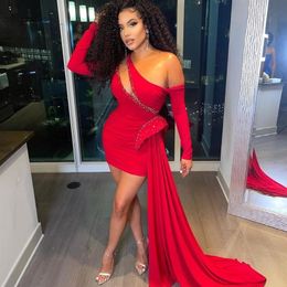 2021 Red Short Prom Dresses Long Sleeves Elegant Formal Evening Gowns Sexy Party Wear vestido de novia181Q