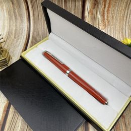 Designer luxury Classic Fountain pens Top High quality Fluency in writing Business office ink signing pens