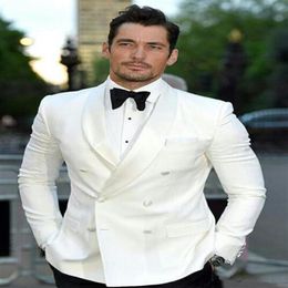 2017 High Quality Ivory Mens Suits Groom Tuxedos Groomsmen Wedding Party Dinner Double Breasted Man Suits Jacket Pants Vest283D