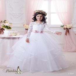 2021 Ball Gown Flower Girls Dresses with Long Sleeves and Tiered Skirt Lace Appliqued Tulle Beautiful First Communion Gowns for Li196r