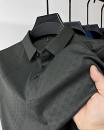 Erkek Polos High End Buz İpek Nefes Alabilir Kısa Kollu T-Shirt Erkek Yaku Yaz Trail Ekose Polo Gömlek Şık ve Günlük Giysiler